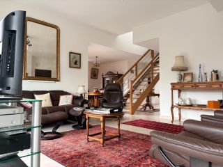 apartment 4 Rooms for sale on ORLEANS (45000)