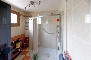 house 7 Rooms for sale on FLEURY LES AUBRAIS (45400)