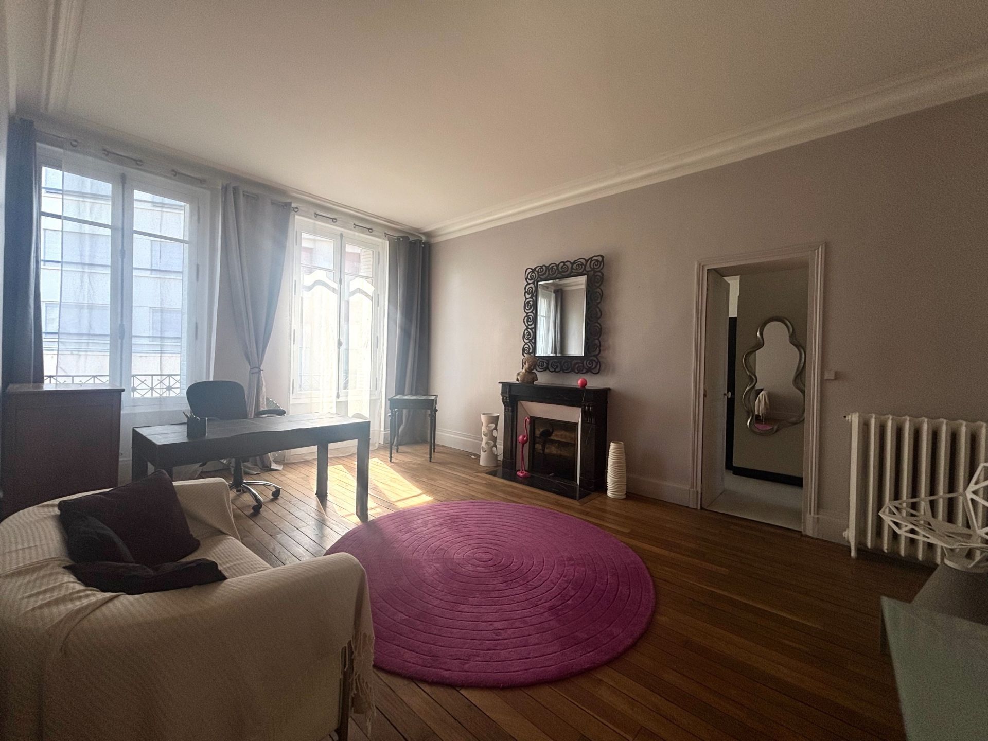 house 9 Rooms for sale on ORLEANS (45000)