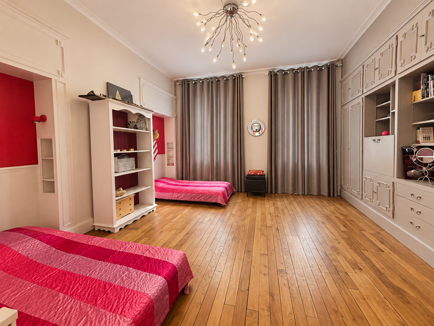 house 9 Rooms for sale on ORLEANS (45000)
