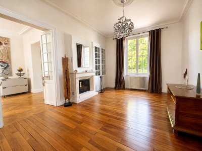 Sale House Orléans 9&nbsp;Rooms 265&nbsp;m²