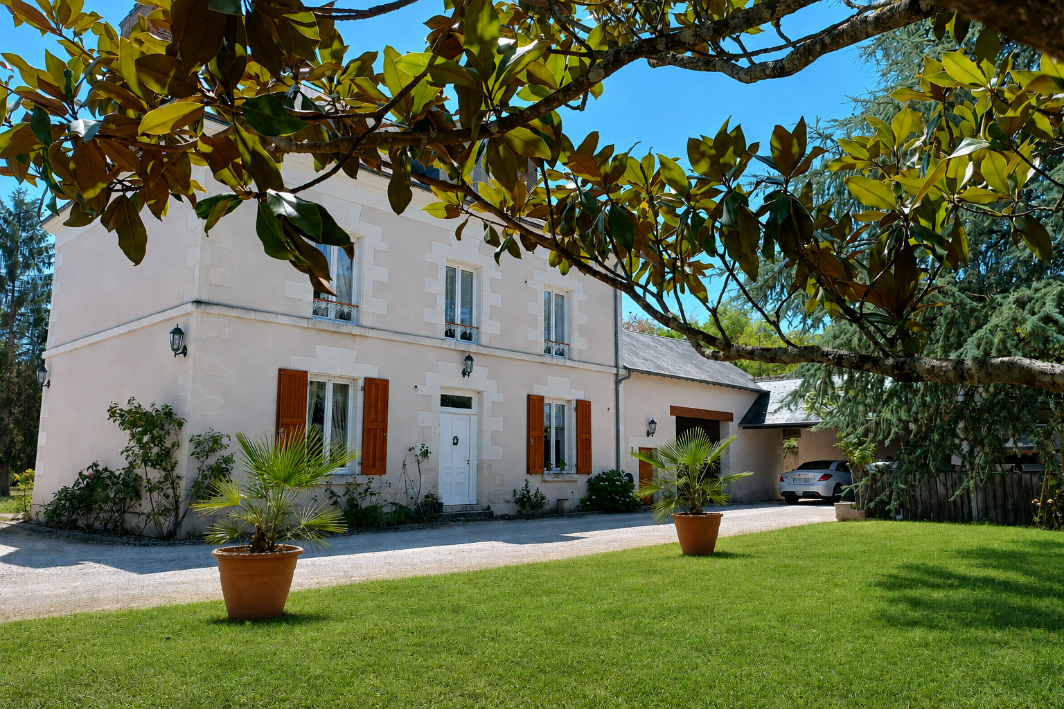 maison 10 Pièces en vente sur VEUZAIN SUR LOIRE (41150)