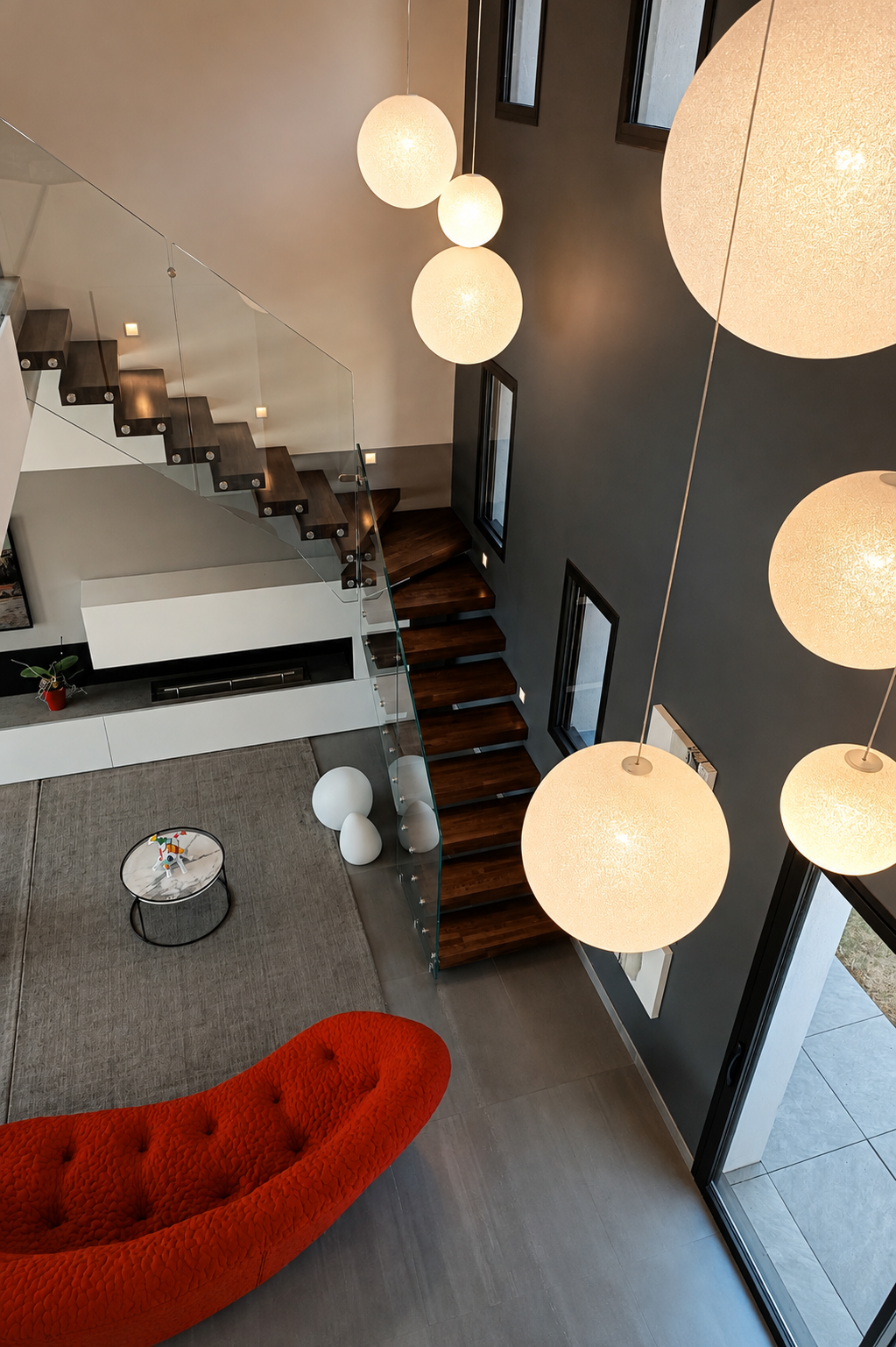 contemporary house 9 Rooms for sale on VINEUIL (41350)