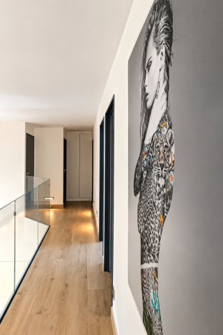 contemporary house 9 Rooms for sale on VINEUIL (41350)