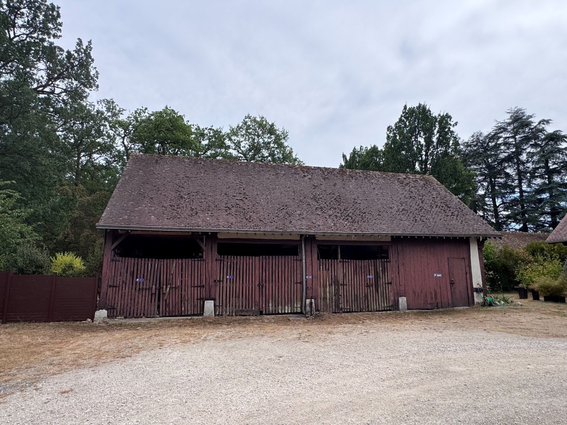 house 21 Rooms for sale on LIGNY LE RIBAULT (45240)