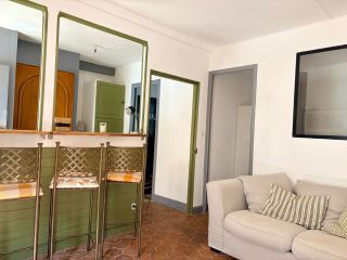 house 7 Rooms for sale on FERRIERES EN GATINAIS (45210)