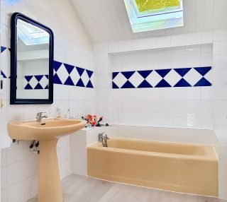 house 6 Rooms for sale on ORLEANS (45000)
