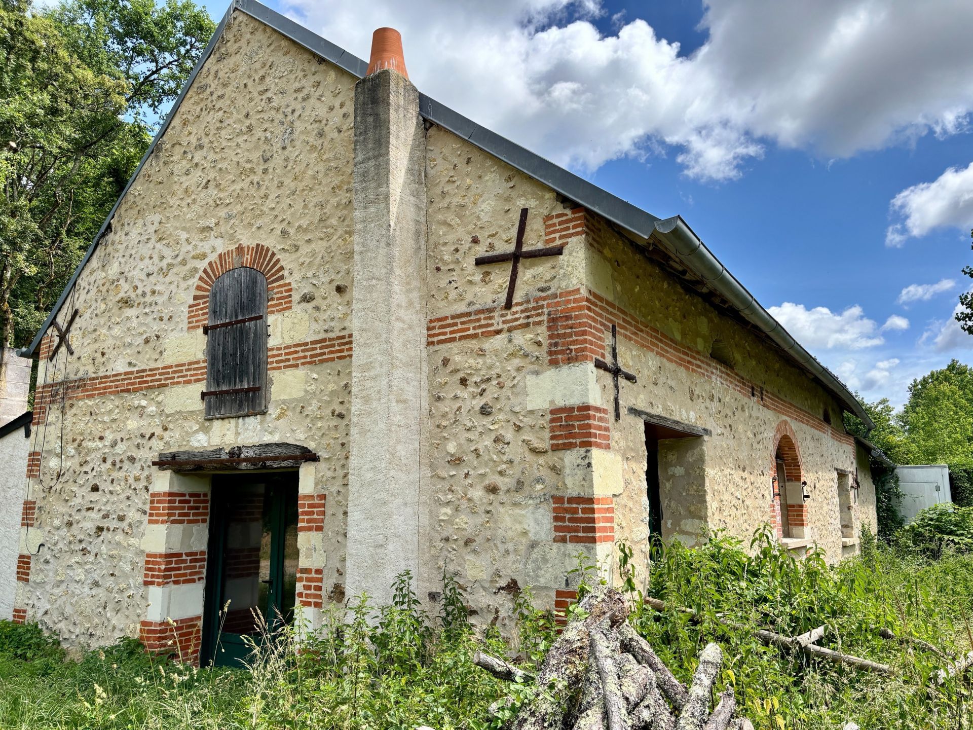 château 29 Pièces en vente sur BOURGUEIL (37140)