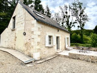 château 29 Pièces en vente sur BOURGUEIL (37140)