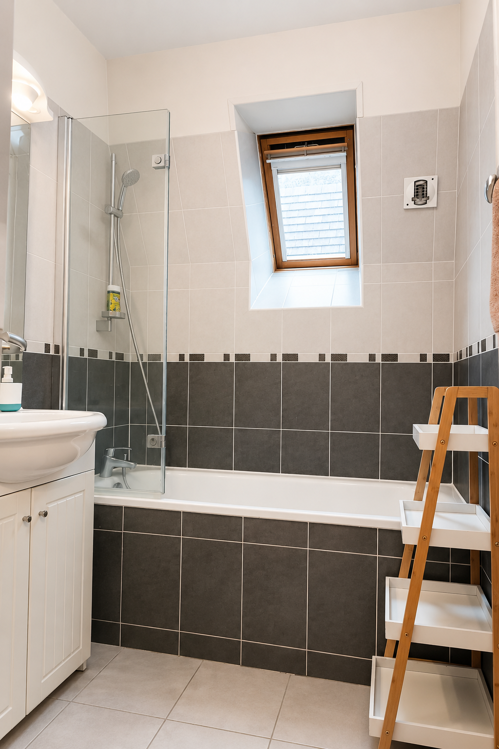 house 10 Rooms for sale on MONTRICHARD (41400)
