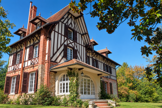 manoir 10 Pièces en vente sur MENNETOU SUR CHER (41320)