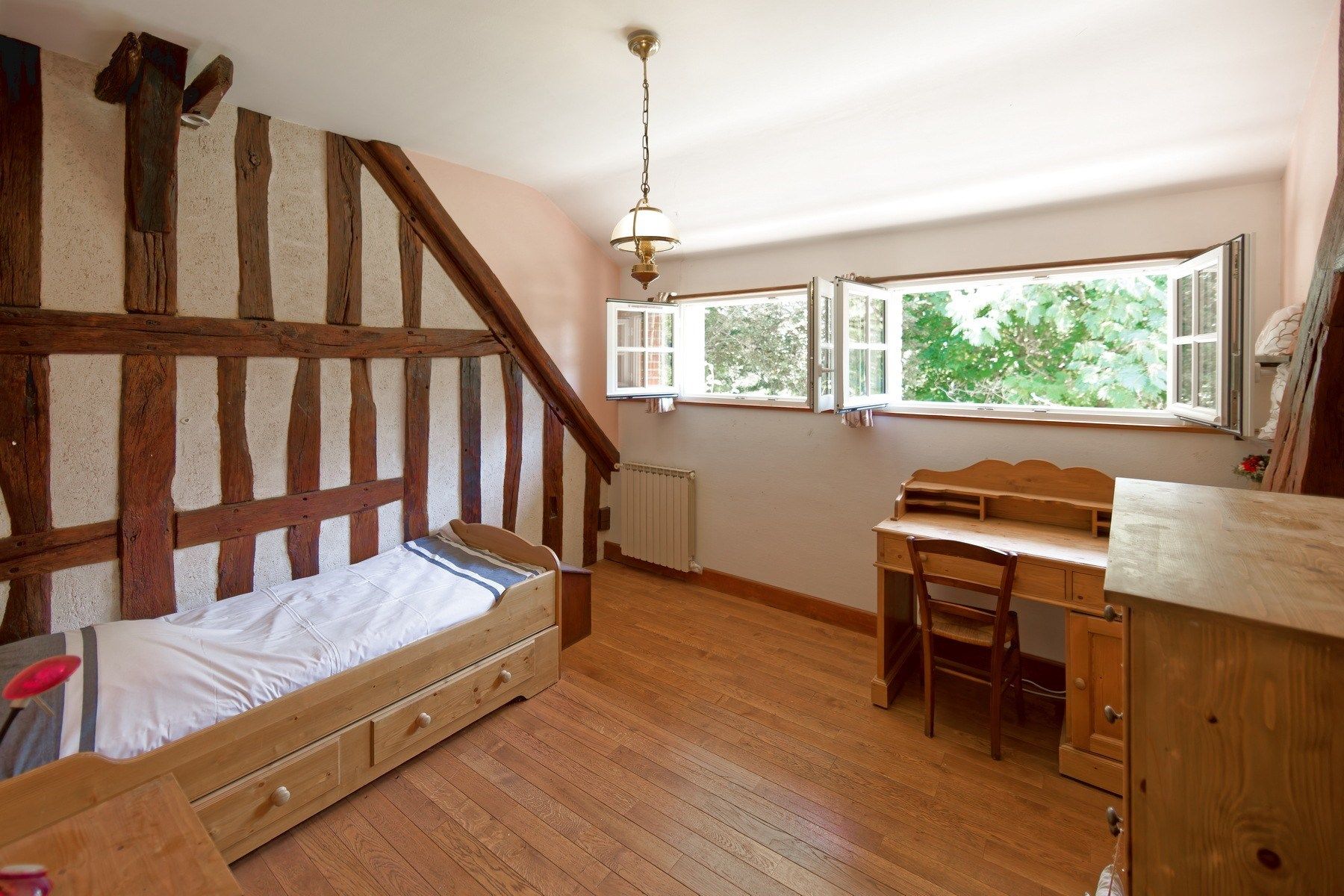house 6 Rooms for sale on OLIVET (45160)
