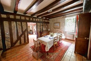 house 6 Rooms for sale on OLIVET (45160)