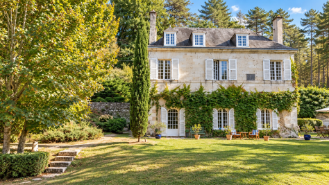 Sale Manor house Angé 7&nbsp;Rooms 250&nbsp;m²