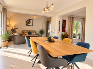 house 8 Rooms for sale on OLIVET (45160)