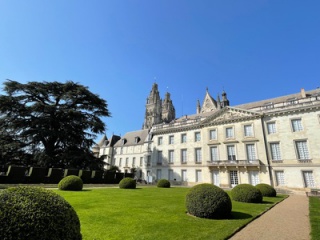 Deux agences immobilières locales pour trouver votre perle rare 